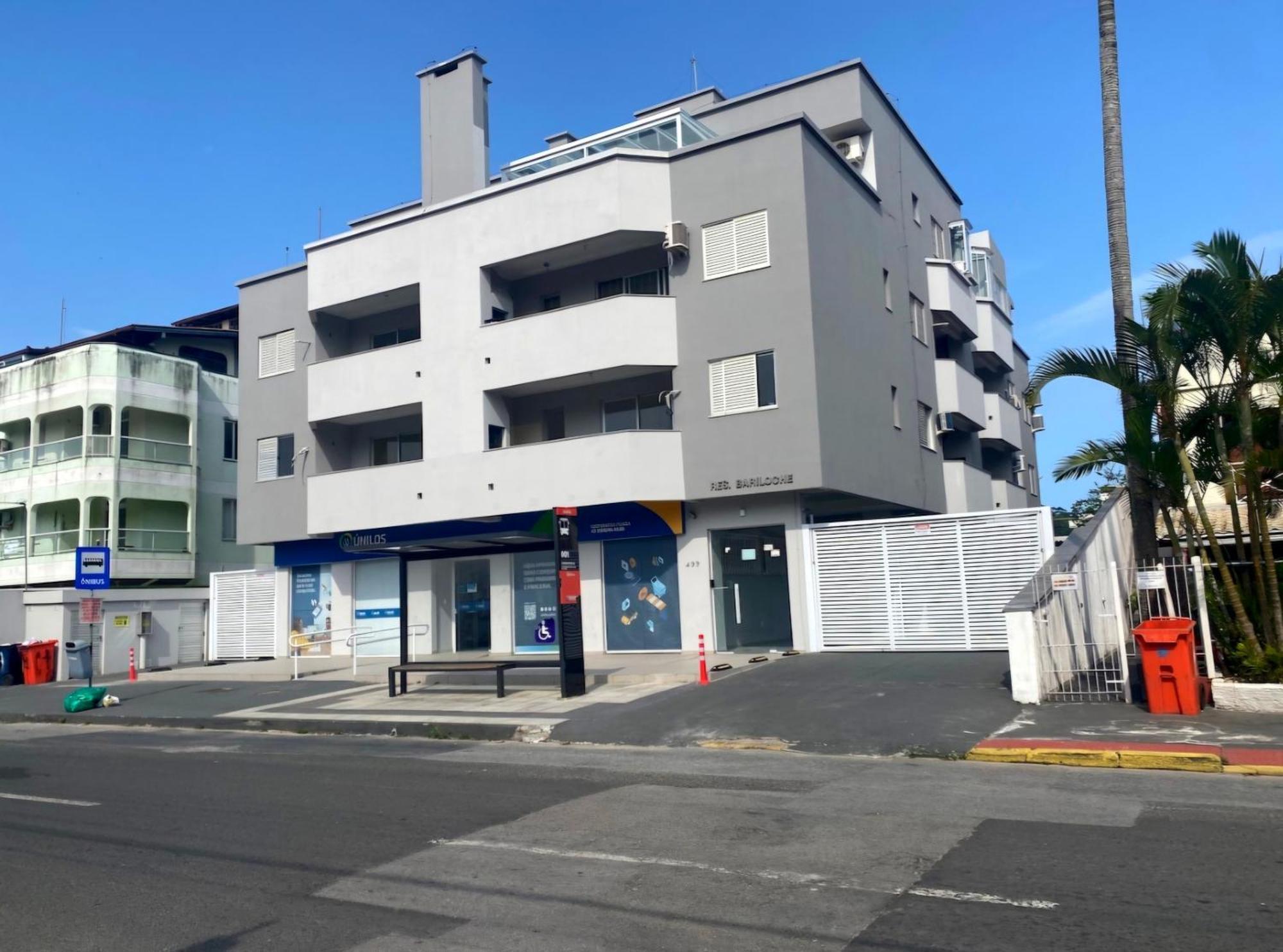 Apartamento Amplo 200m Da Otima Localizacao Florianópolis